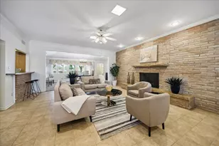 9110 Cliffwood Dr, Houston, TX 77096 - Photo 5