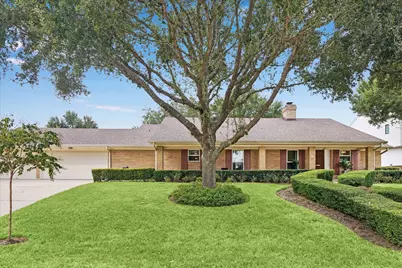 9110 Cliffwood Drive, Houston, TX 77096 - Photo 1