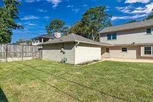 14735 Kellywood Ln, Houston, TX 77079 - Photo 41
