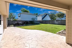 14735 Kellywood Ln, Houston, TX 77079 - Photo 37