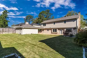 14735 Kellywood Ln, Houston, TX 77079 - Photo 39