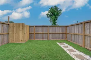 15448 Chipman Ln., Houston, TX 77060 - Photo 25