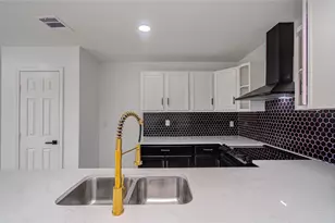 15448 Chipman Ln., Houston, TX 77060 - Photo 5