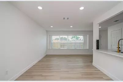 15448 Chipman Lane #5448, Houston, TX 77060 - Photo 9