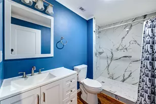 303 Shady Glen Ln, Conroe, TX 77385 - Photo 13