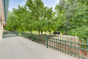 303 Shady Glen Ln, Conroe, TX 77385 - Photo 17