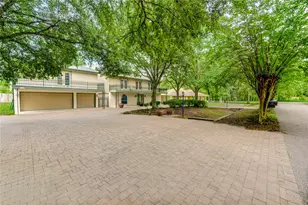 303 Shady Glen Ln, Conroe, TX 77385 - Photo 5