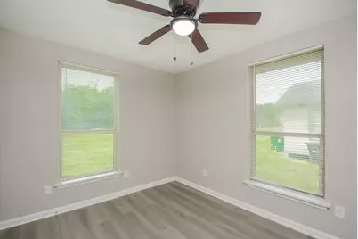 6014 Collingsworth Street #2, Houston, TX 77026 - Photo 11
