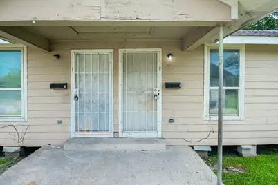 6014 Collingsworth Street #2, Houston, TX 77026 - Photo 15