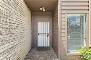 11280 Braes Forest Dr, Houston, TX 77071 - Photo 3