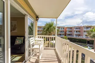 6300 Seawall Blvd, Galveston, TX 77551 - Photo 3