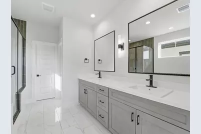 9211 Fort George Street, Houston, TX 77063 - Photo 17