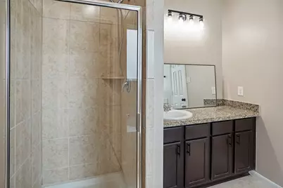 12422 Garden Gale Lane, Houston, TX 77044 - Photo 11