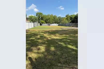 7327 Lindencrest Street, Houston, TX 77061 - Photo 7