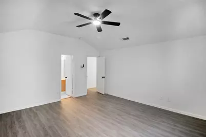 511 Chaseway Drive, Missouri City, TX 77489 - Photo 13