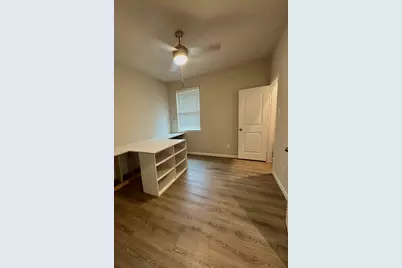 454 Westlake Landing, Conroe, TX 77304 - Photo 5