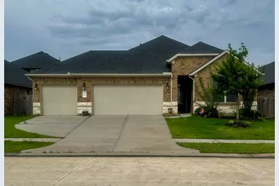 454 Westlake Landing, Conroe, TX 77304 - Photo 1