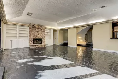 5203 Braesvalley Drive, Houston, TX 77096 - Photo 7