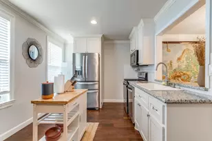 5110 Cochran St, Houston, TX 77009 - Photo 9