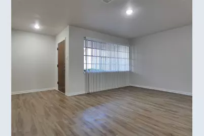 610 Golfview Drive, Richmond, TX 77469 - Photo 9
