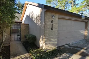 610 Golfview Dr, Richmond, TX 77469 - Photo 3