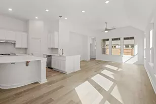 27010 Aurora Gdn Ln, Katy, TX 77493 - Photo 17