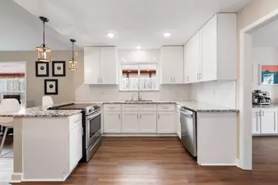 2907 Broadmoor Drive, Bryan, TX 77802 - Photo 5