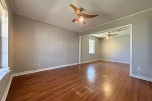 432 Young St, Livingston, TX 77351 - Photo 3