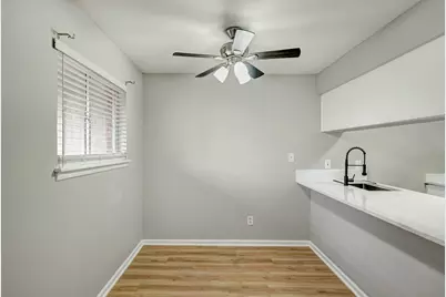 1529 Wirt Road #20, Houston, TX 77055 - Photo 7