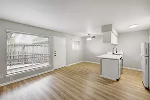 1529 Wirt Rd, Houston, TX 77055 - Photo 3