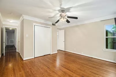 8418 Lorrie Drive, Houston, TX 77025 - Photo 13