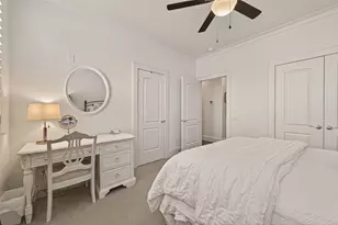 1607 W Rose Terrace Ln, Houston, TX 77055 - Photo 29