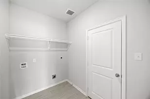 648 Canadian Trl, Dayton, TX 77535 - Photo 19