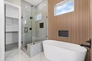 5002 Sunbeam St, Houston, TX 77033 - Photo 19