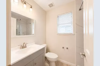 214 Plaza Del Sol Park, Houston, TX 77020 - Photo 11