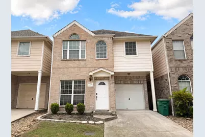 214 Plaza Del Sol Park, Houston, TX 77020 - Photo 1