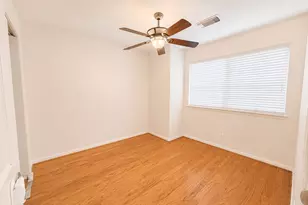 214 Plaza Del Sol Park, Houston, TX 77020 - Photo 13