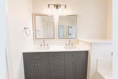 214 Plaza Del Sol Park, Houston, TX 77020 - Photo 17