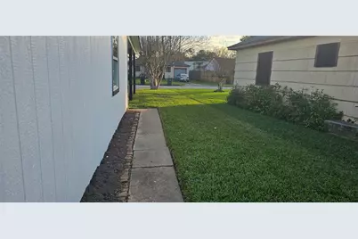6714 Cotton Drive, Houston, TX 77092 - Photo 3