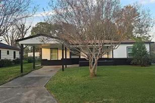 6714 Cotton Dr, Houston, TX 77092 - Photo 1