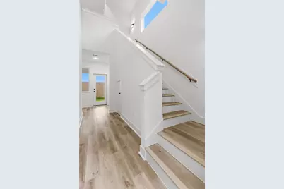 812 Elkhart Street #D, Houston, TX 77091 - Photo 5