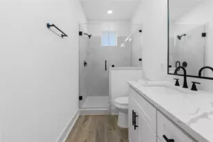 812 Elkhart St, Houston, TX 77091 - Photo 1