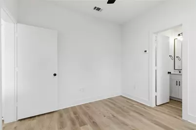812 Elkhart Street #D, Houston, TX 77091 - Photo 9