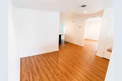 119 S Carroll Street, La Porte, TX 77571 - Photo 5