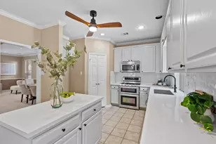 15242 Shapiro Springs Ln, Houston, TX 77095 - Photo 11