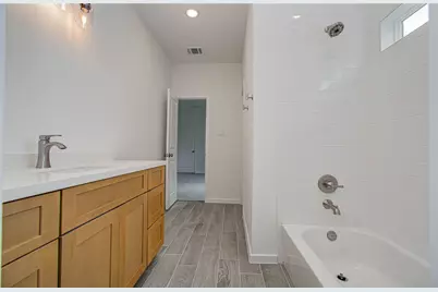 211 19th Street, Hempstead, TX 77445 - Photo 17