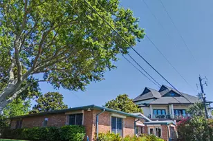 1109 Harbor View Dr, Galveston, TX 77550 - Photo 47