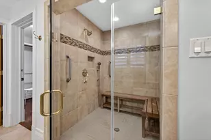 1109 Harbor View Dr, Galveston, TX 77550 - Photo 27