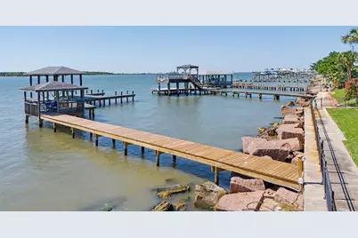 1109 Harbor View Drive, Galveston, TX 77550 - Photo 47