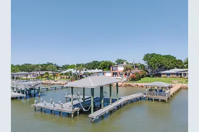 1109 Harbor View Drive, Galveston, TX 77550 - Photo 5